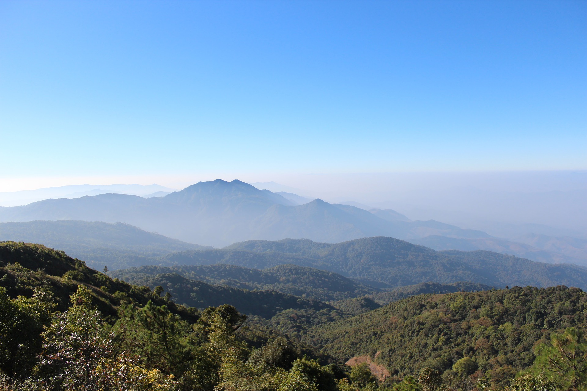 Climbing in Chiang Mai: Crazy Horse Mountain and many more | ActivityFan Blog