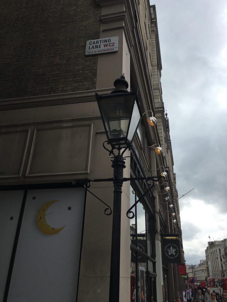 Sewer lamp London