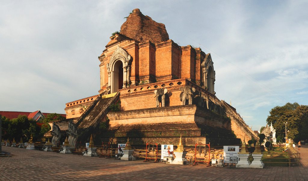 Wat Chedi Luang Chiang Mai Old City