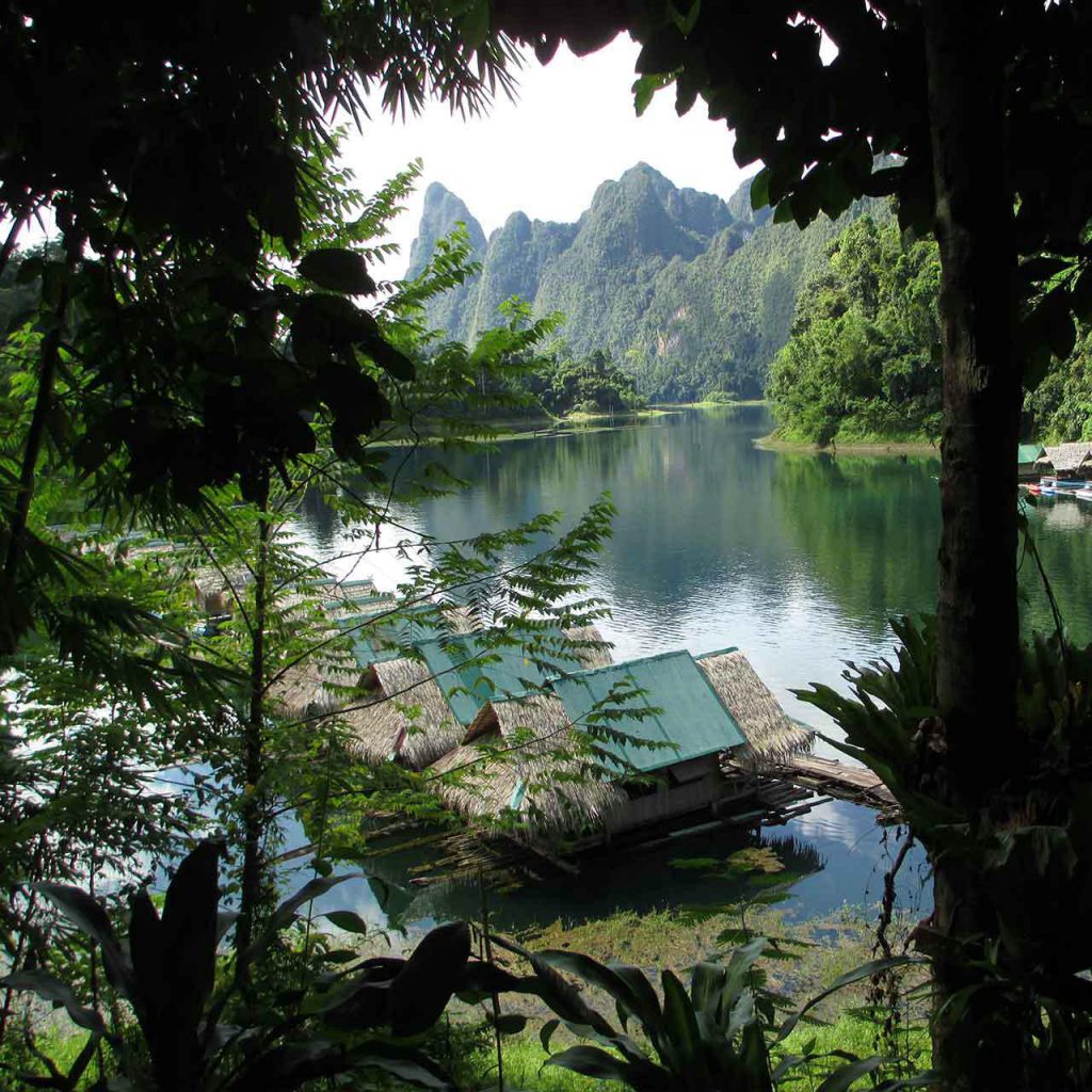 Cheow Lan Lake Accomodation