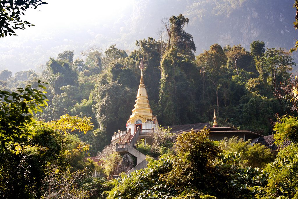 Wat Tham Pha Plong