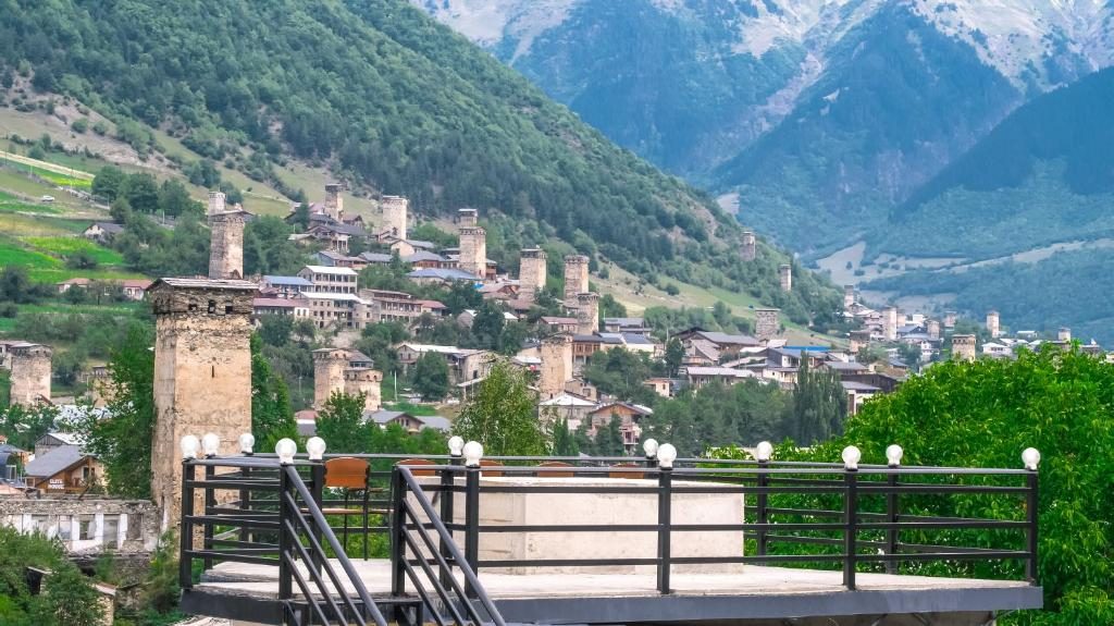 hotel ushba svaneti
